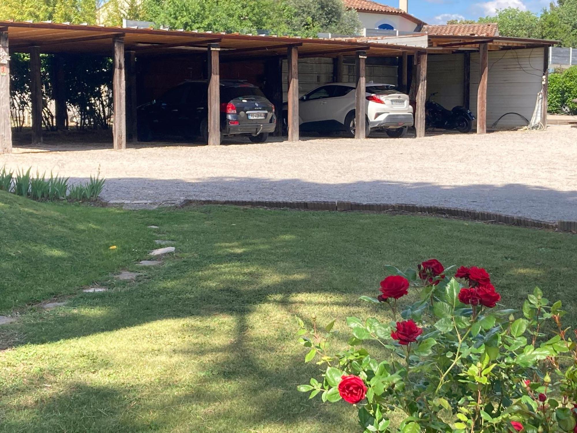 Les Bougainvillees De Camargue Villetelle Zewnętrze zdjęcie